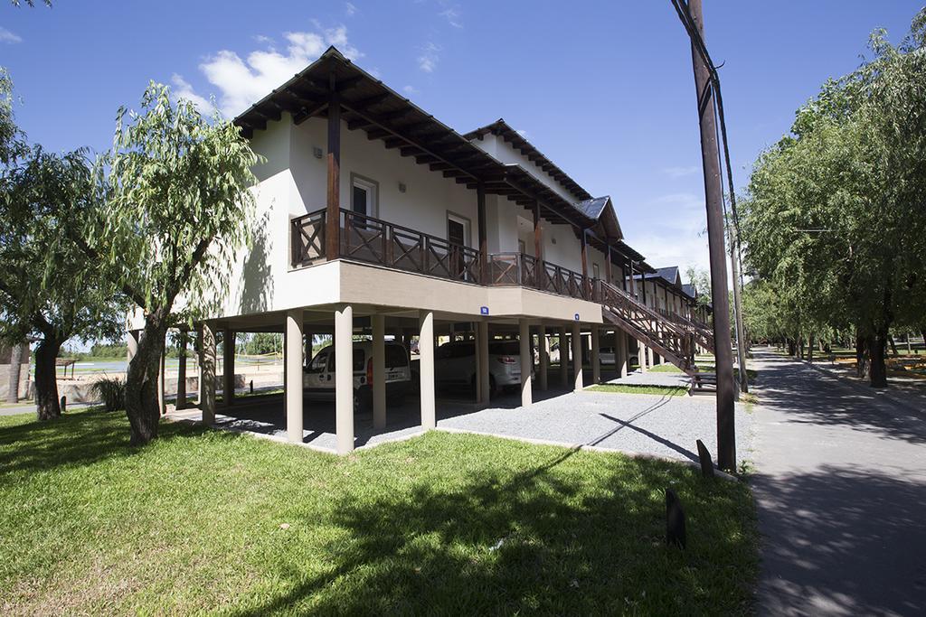 Howard Johnson Marinas & Resort San Pedro  Esterno foto