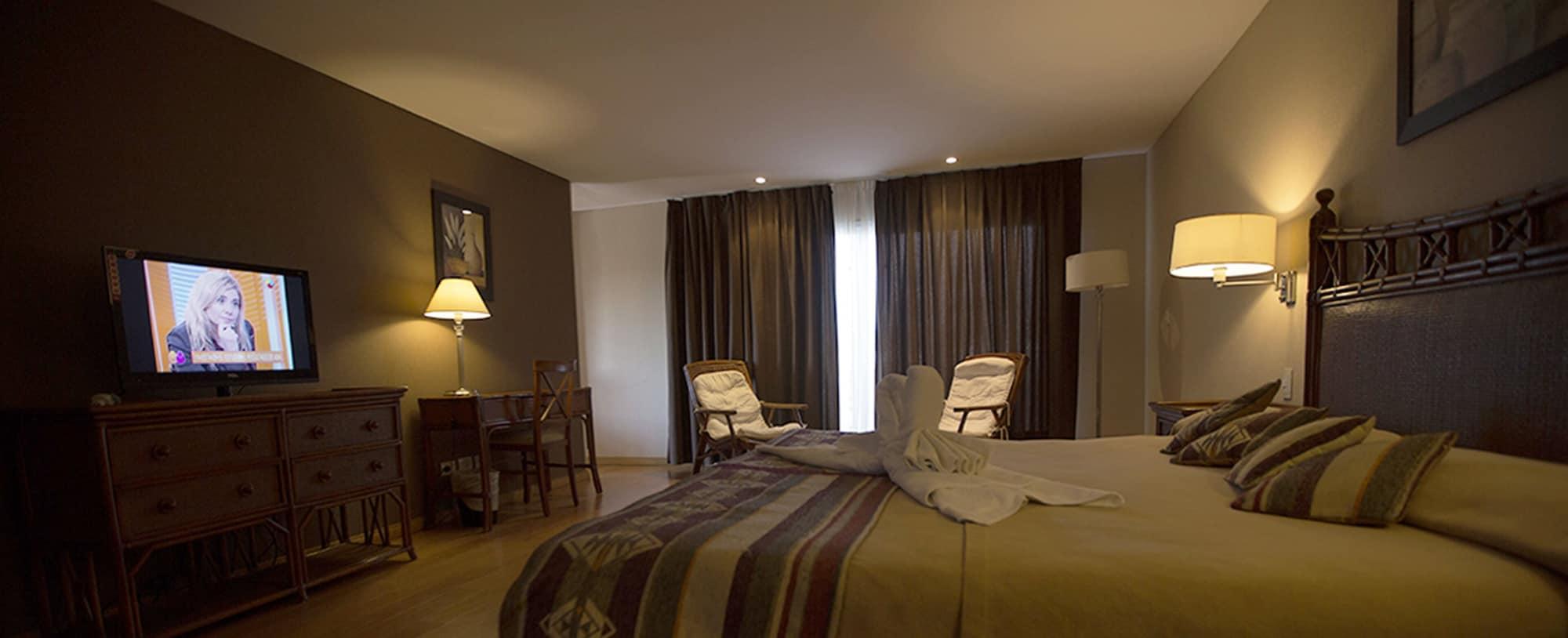 Howard Johnson Marinas & Resort San Pedro  Esterno foto