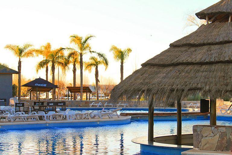 Howard Johnson Marinas & Resort San Pedro  Esterno foto